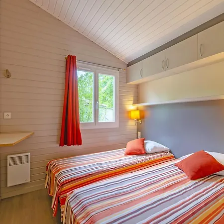 Cosy By The River For 6 Guests *